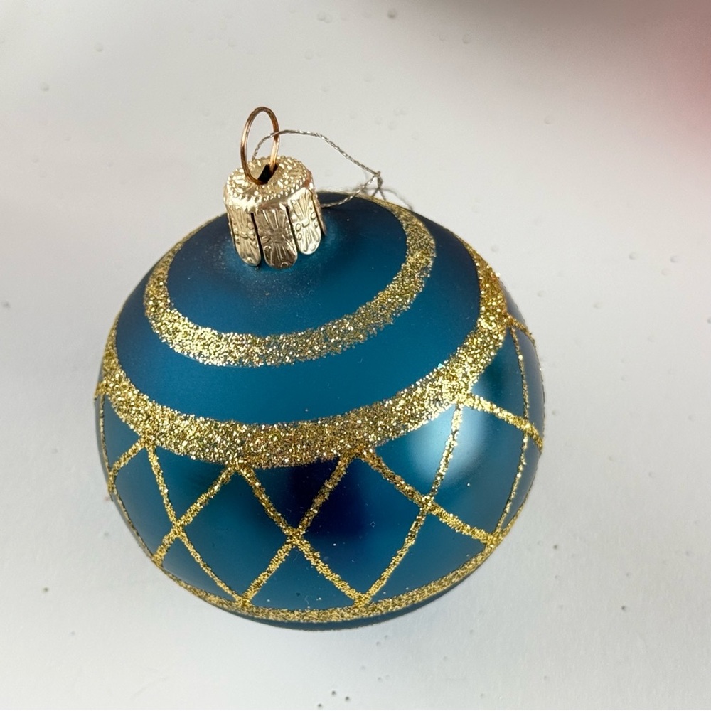 Elegant Blown Glass Holiday Ornament Set - Picture 2 of 5